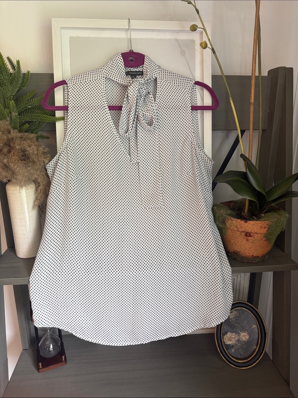 Adrianna Papell White and Black Polka Dot Tie-Neck Sleeveless Blouse